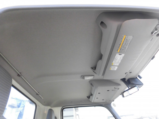 トヨタ トヨエース 小型 平ボディ（クレーン付） TKG-XZU712(102507) 41枚目