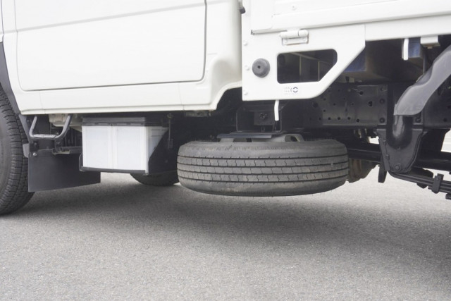 いすゞ エルフ 小型 Wキャブ TRG-NJR85A(102508) 23枚目