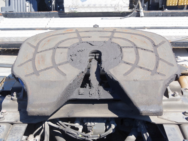 日野 プロフィア 大型 トラクタ 2DG-SH1EDGG(102511) 5枚目