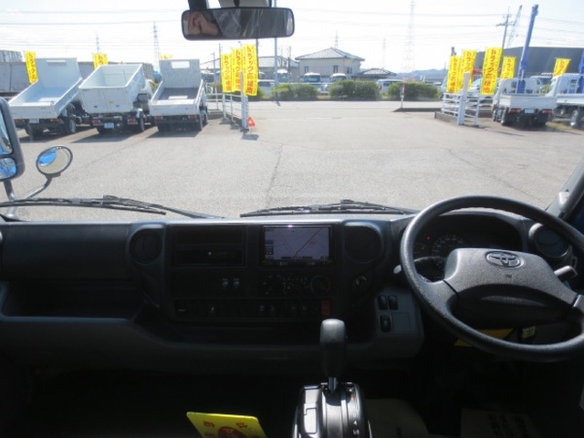 トヨタ トヨエース 小型 Wキャブ TPG-XZU710(102514) 15枚目