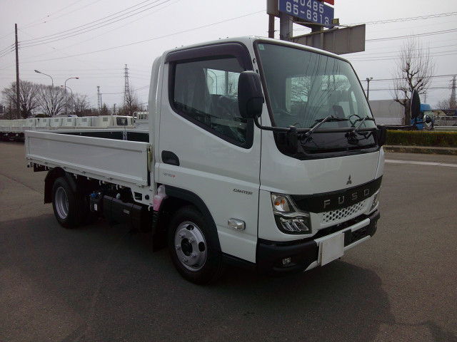 三菱ふそう キャンター 小型 平ボディ 2RG-FBA20(102526) 3枚目