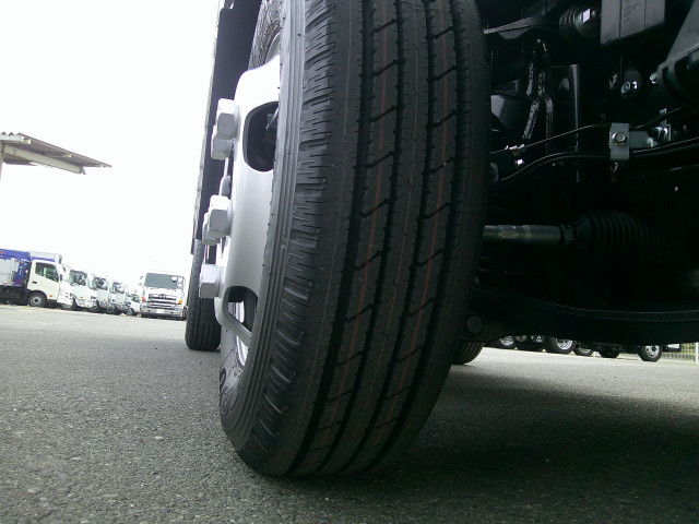 三菱ふそう キャンター 小型 平ボディ 2RG-FBA20(102526) 24枚目