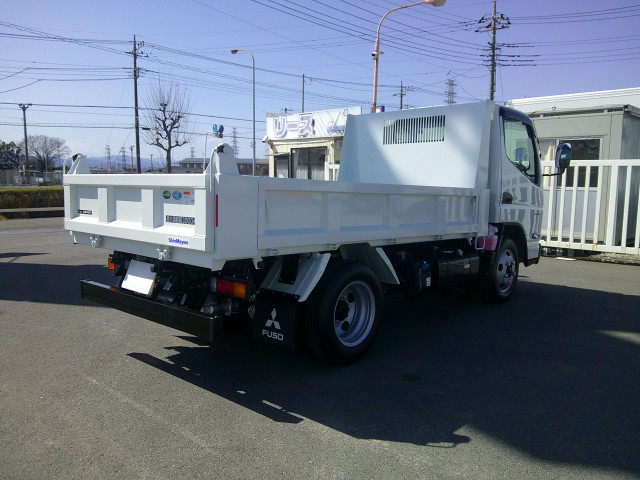 三菱ふそう キャンター 小型 土砂ダンプ 2RG-FBA60(102527) 6枚目