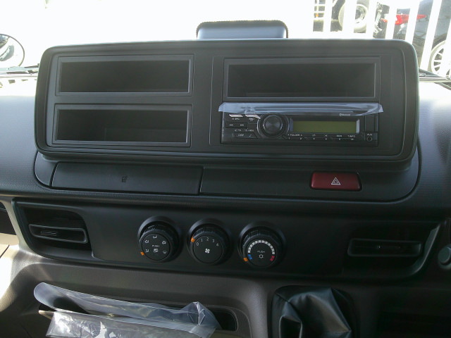 三菱ふそう キャンター 小型 土砂ダンプ 2RG-FBA60(102527) 18枚目