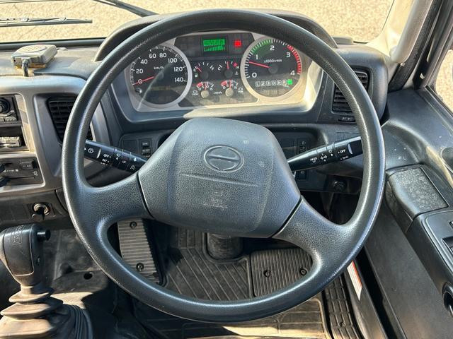 日野 レンジャー 小型 平ボディ（クレーン付） SDG-FC9JKAP(102528) 31枚目