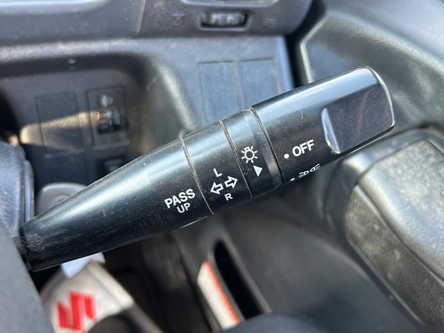 日野 レンジャー 小型 平ボディ（クレーン付） SDG-FC9JKAP(102528) 33枚目