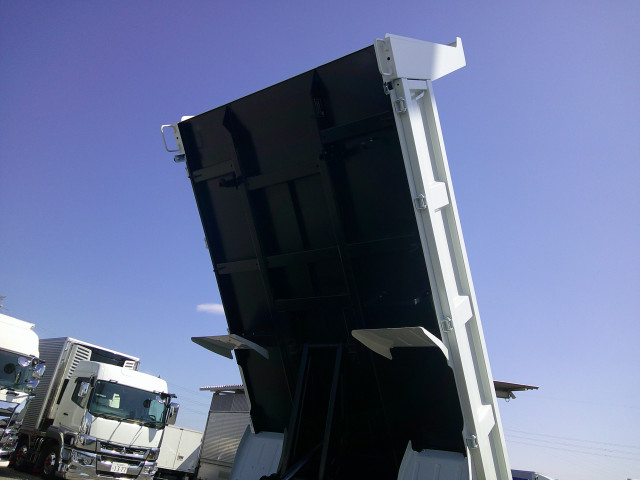 三菱ふそう キャンター 小型 土砂ダンプ 2RG-FBA60(102530) 15枚目