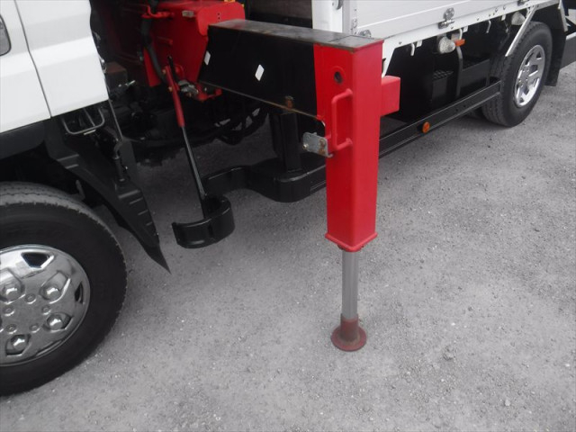 三菱ふそう キャンター 小型 平ボディ（クレーン付） TPG-FEB50(102531) 4枚目