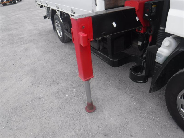 三菱ふそう キャンター 小型 平ボディ（クレーン付） TPG-FEB50(102531) 8枚目