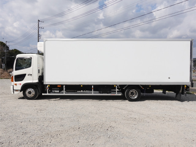 日野 レンジャー 中型 冷蔵冷凍バン TKG-FC9JNAA(102533) 13枚目