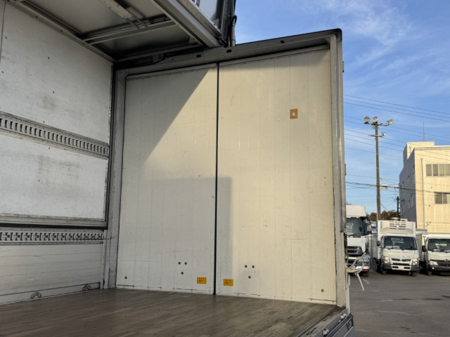 三菱ふそう ファイター 中型 ウィング TKG-FK61F(102536) 13枚目