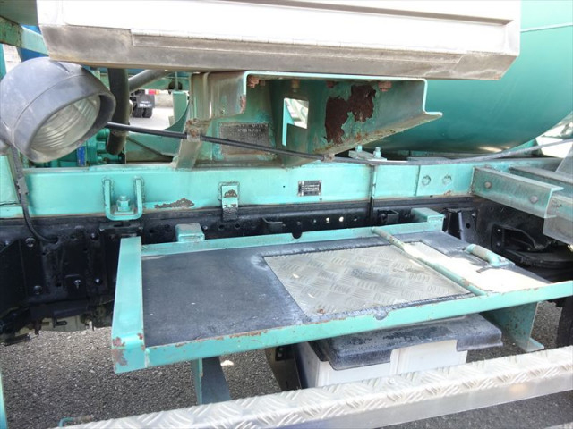 いすゞ エルフ 小型 ミキサー車 TPG-NKR85N(102538) 9枚目