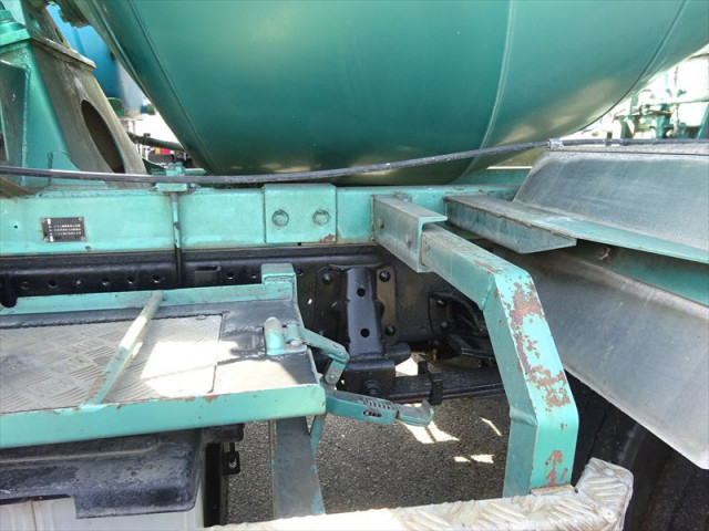 いすゞ エルフ 小型 ミキサー車 TPG-NKR85N(102538) 10枚目