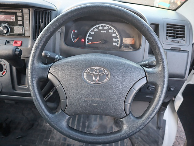 トヨタ タウンエース 小型 平ボディ DBF-S402U(102541) 4枚目