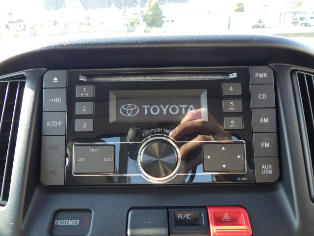 トヨタ ライトエース 小型 平ボディ DBF-S402U(102540) 10枚目