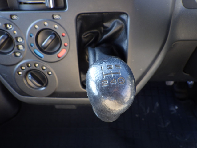 トヨタ ライトエース 小型 平ボディ DBF-S402U(102540) 13枚目