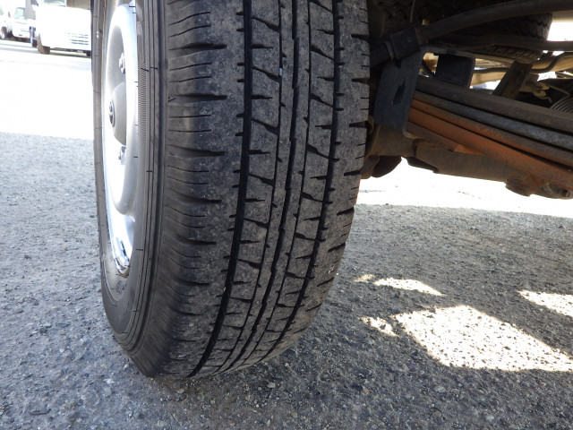 トヨタ ライトエース 小型 平ボディ DBF-S402U(102540) 29枚目