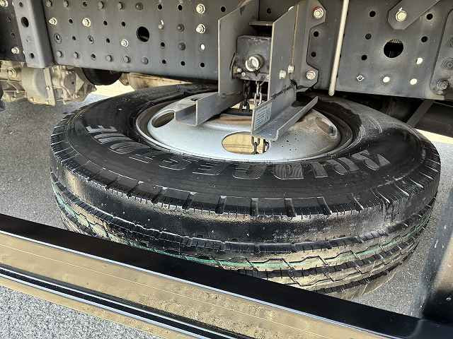 三菱ふそう キャンター 小型 平ボディ TPG-FEA50(102546) 27枚目