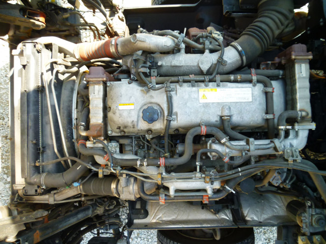 いすゞ ギガ 大型 ウィング QPG-CYJ77B(102547) 30枚目