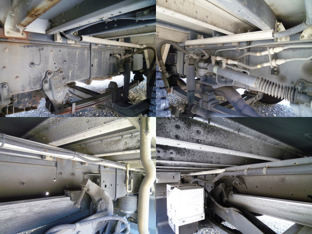 いすゞ ギガ 大型 ウィング QPG-CYJ77B(102547) 43枚目