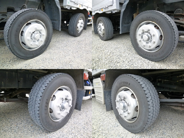 いすゞ ギガ 大型 ウィング QPG-CYJ77B(102547) 44枚目