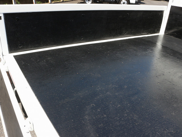 いすゞ エルフ 小型 Wキャブ TRG-NJS85A(102554) 11枚目