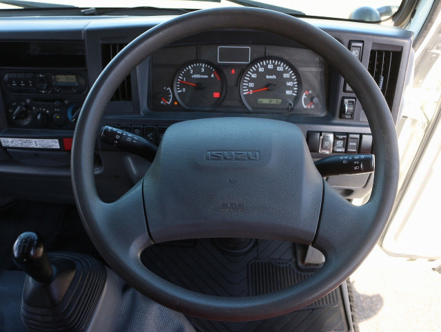 いすゞ エルフ 小型 Wキャブ TRG-NJS85A(102554) 29枚目