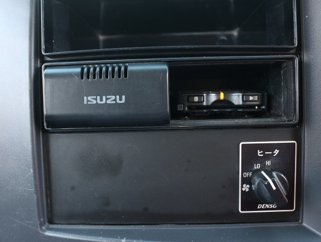 いすゞ エルフ 小型 Wキャブ TRG-NJS85A(102554) 34枚目