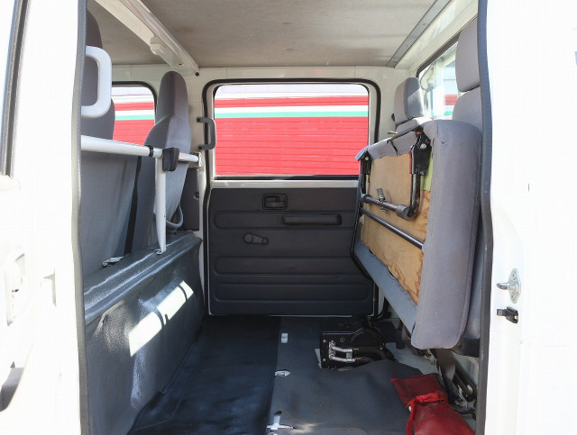 いすゞ エルフ 小型 Wキャブ TRG-NJS85A(102554) 47枚目