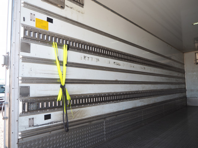 三菱ふそう ファイター 中型 冷蔵冷凍バン TKG-FK61F(102558) 23枚目