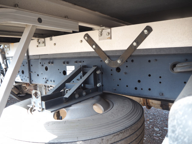 三菱ふそう ファイター 中型 冷蔵冷凍バン TKG-FK61F(102558) 32枚目