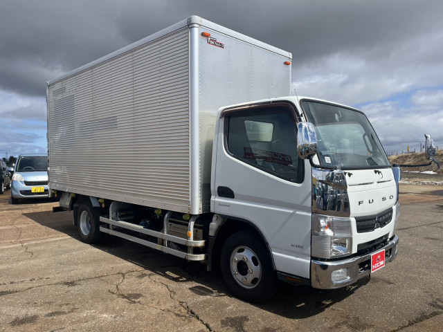 三菱ふそう キャンター 小型 バン TKG-FGA20(102560) 3枚目
