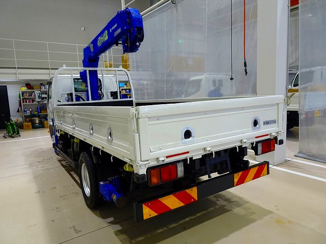 いすゞ エルフ 小型 平ボディ（クレーン付） TKG-NKR85R(102561) 4枚目