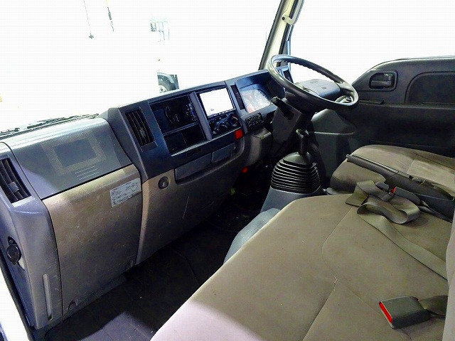 いすゞ エルフ 小型 平ボディ（クレーン付） TKG-NKR85R(102561) 7枚目