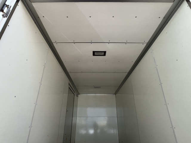 三菱ふそう キャンター 小型 バン TKG-FGA20(102560) 10枚目