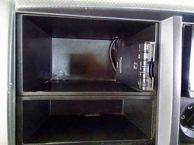 いすゞ エルフ 小型 平ボディ（クレーン付） TKG-NKR85R(102561) 12枚目