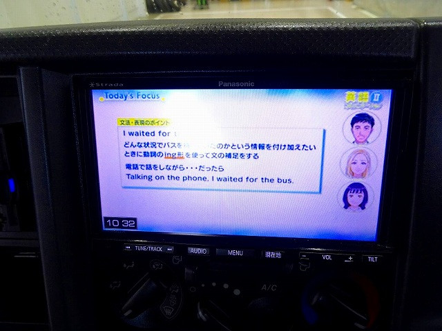 いすゞ エルフ 小型 平ボディ（クレーン付） TKG-NKR85R(102561) 14枚目