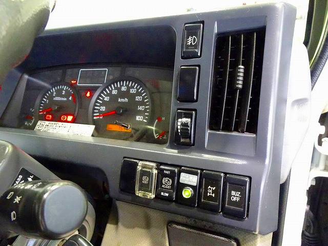 いすゞ エルフ 小型 平ボディ（クレーン付） TKG-NKR85R(102561) 18枚目