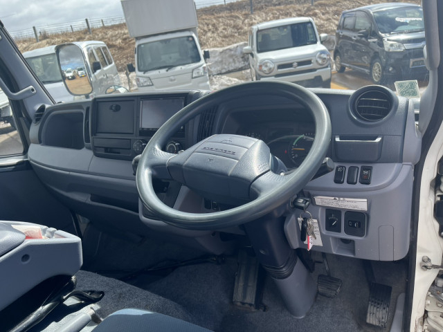 三菱ふそう キャンター 小型 バン TKG-FGA20(102560) 23枚目