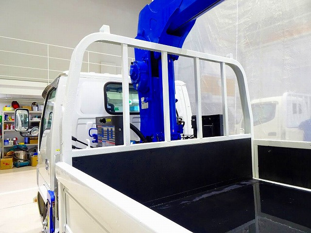 いすゞ エルフ 小型 平ボディ（クレーン付） TKG-NKR85R(102561) 25枚目