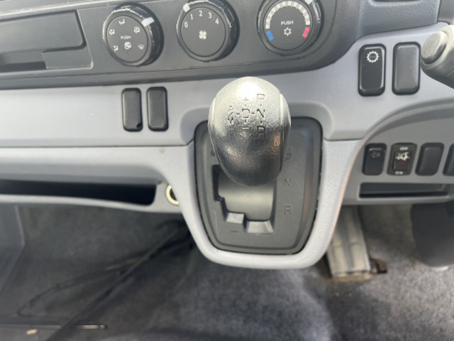 三菱ふそう キャンター 小型 バン TKG-FGA20(102560) 29枚目