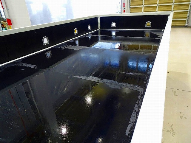 いすゞ エルフ 小型 平ボディ（クレーン付） TKG-NKR85R(102561) 27枚目