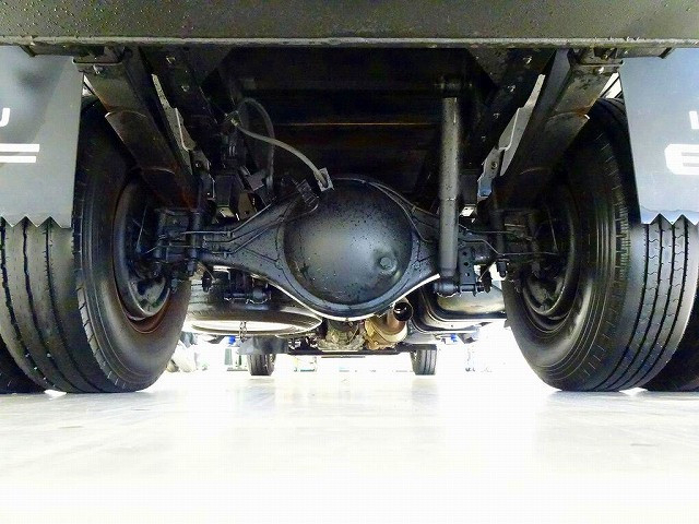 いすゞ エルフ 小型 平ボディ（クレーン付） TKG-NKR85R(102561) 39枚目