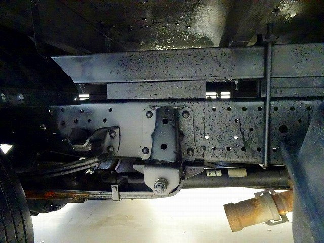 いすゞ エルフ 小型 平ボディ（クレーン付） TKG-NKR85R(102561) 43枚目