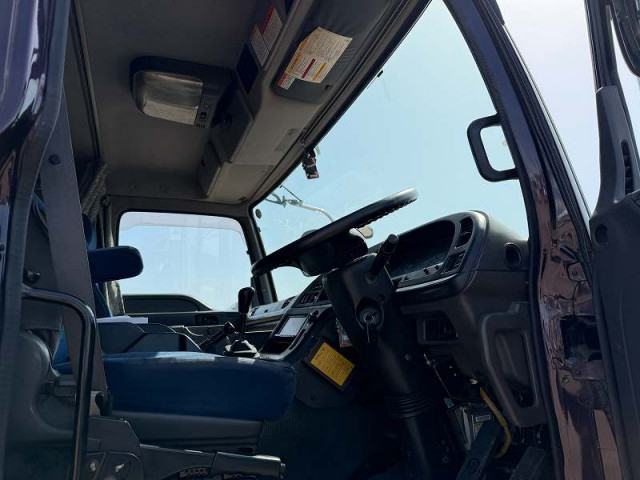 いすゞ ギガ 大型 土砂ダンプ QKG-CXZ77AT(102563) 44枚目