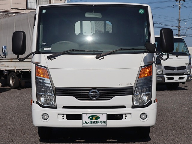 日産自動車 アトラス 小型 平ボディ CBF-SQ2F24(102565) 3枚目