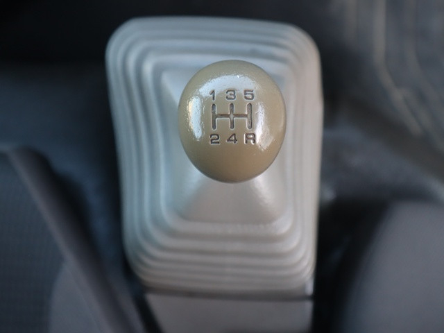 日産自動車 アトラス 小型 平ボディ CBF-SQ2F24(102565) 32枚目