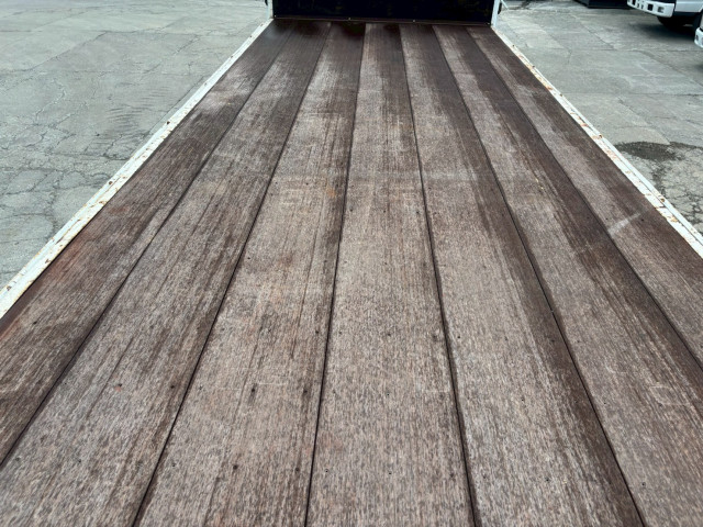 三菱ふそう キャンター 中型 平ボディ TKG-FEC90(102567) 10枚目