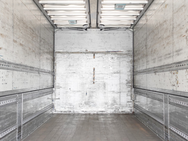 UDトラックス（日産） クオン 大型 ウィング QKG-CG5ZA(102570) 16枚目