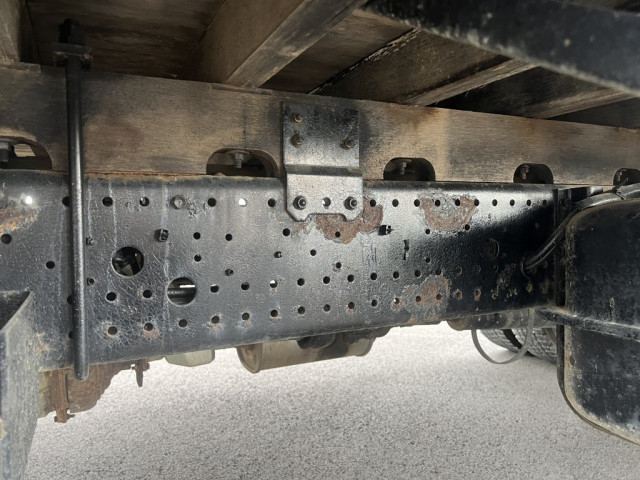 いすゞ フォワード 中型 平ボディ（クレーン付） SKG-FRR90S1(102572) 23枚目